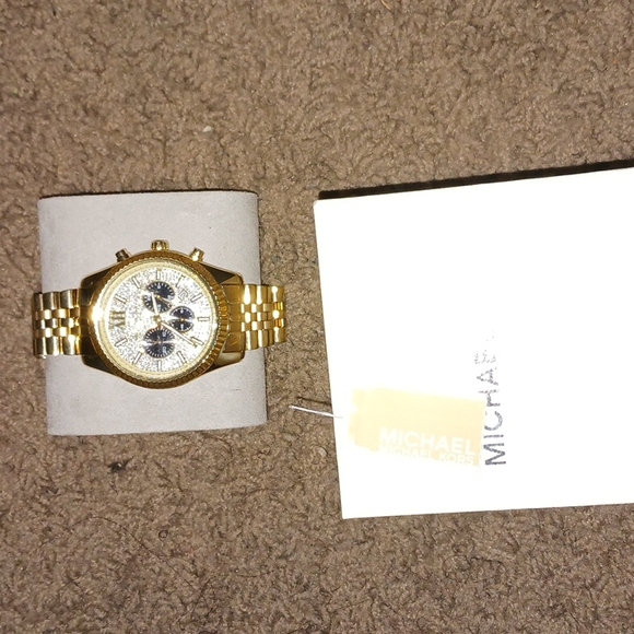 Gold Michael Kors Watch - Picture 2 of 2